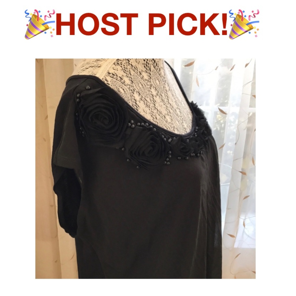 Daisy Fuentes "Corazon de Cuba" floral&bead top